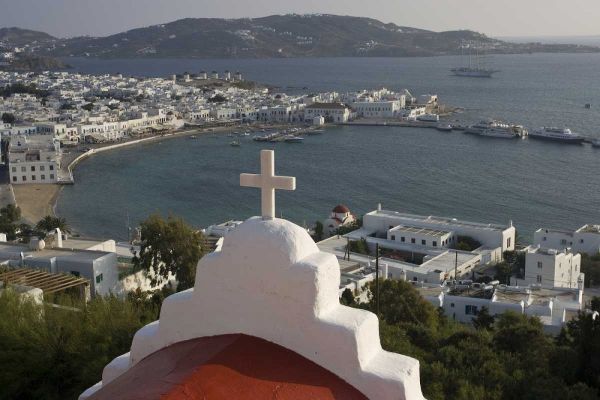 Greece, Mykonos, Hora Town and bay overlook